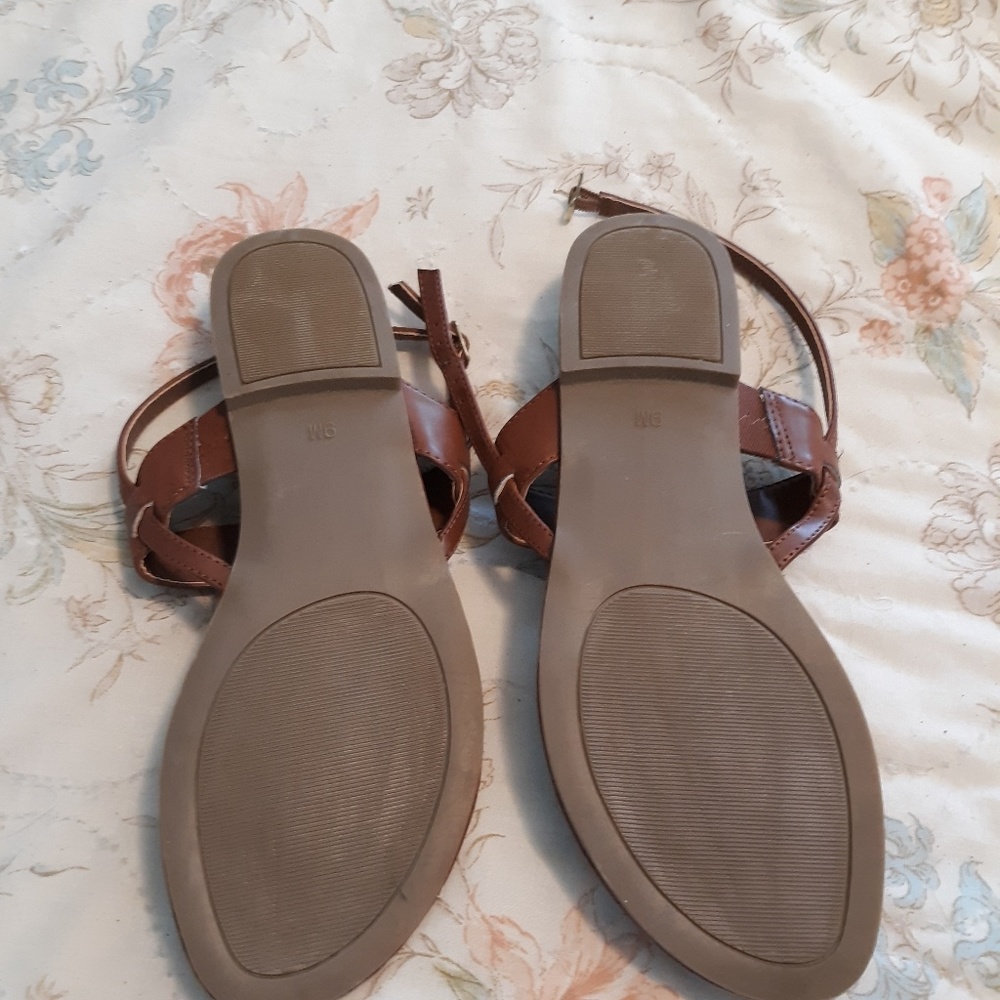 Shoes - Picture 2 of 2